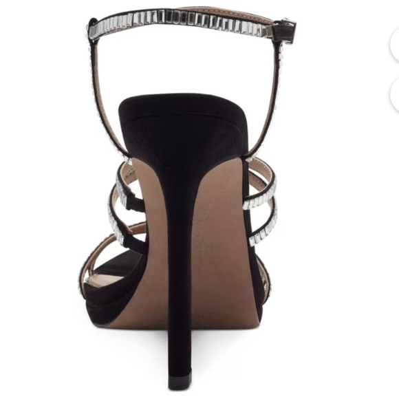 Jessica Simpson heels - Picture 2 of 7